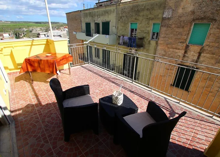 L' Alba Sulla Murgia * マテーラ